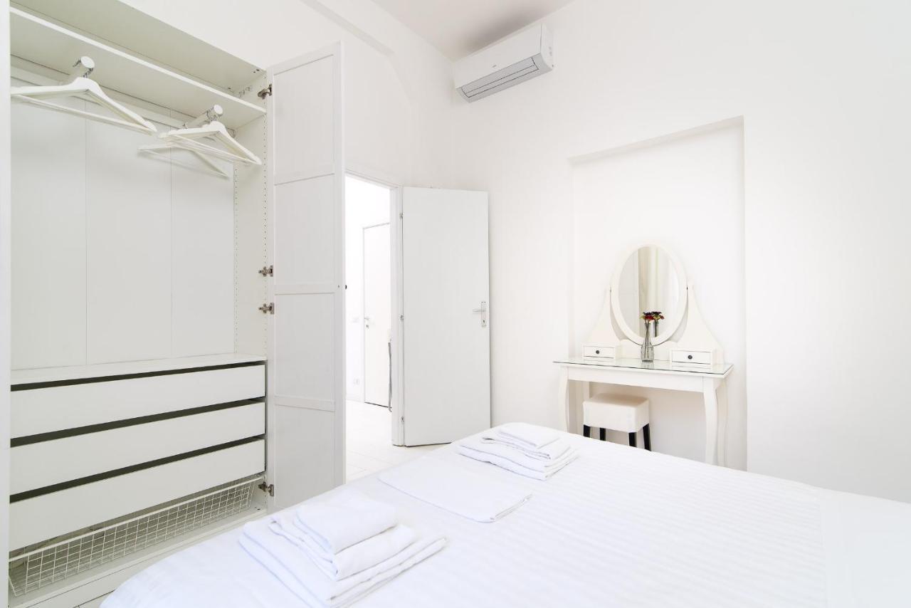 White Ostilia Apartments Roma Exterior foto